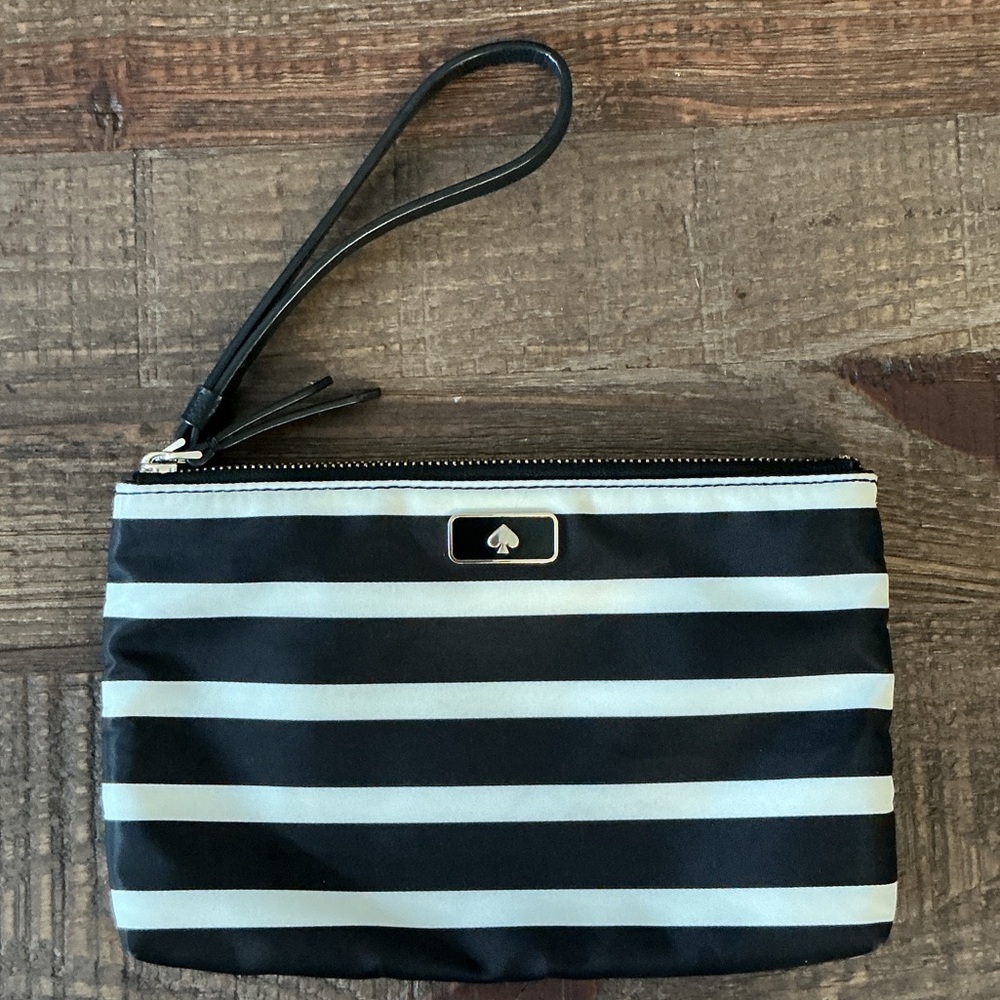 Kate Spade New York Dawn Sailing Black White Stripe Double Zip Wristlet Nylon
